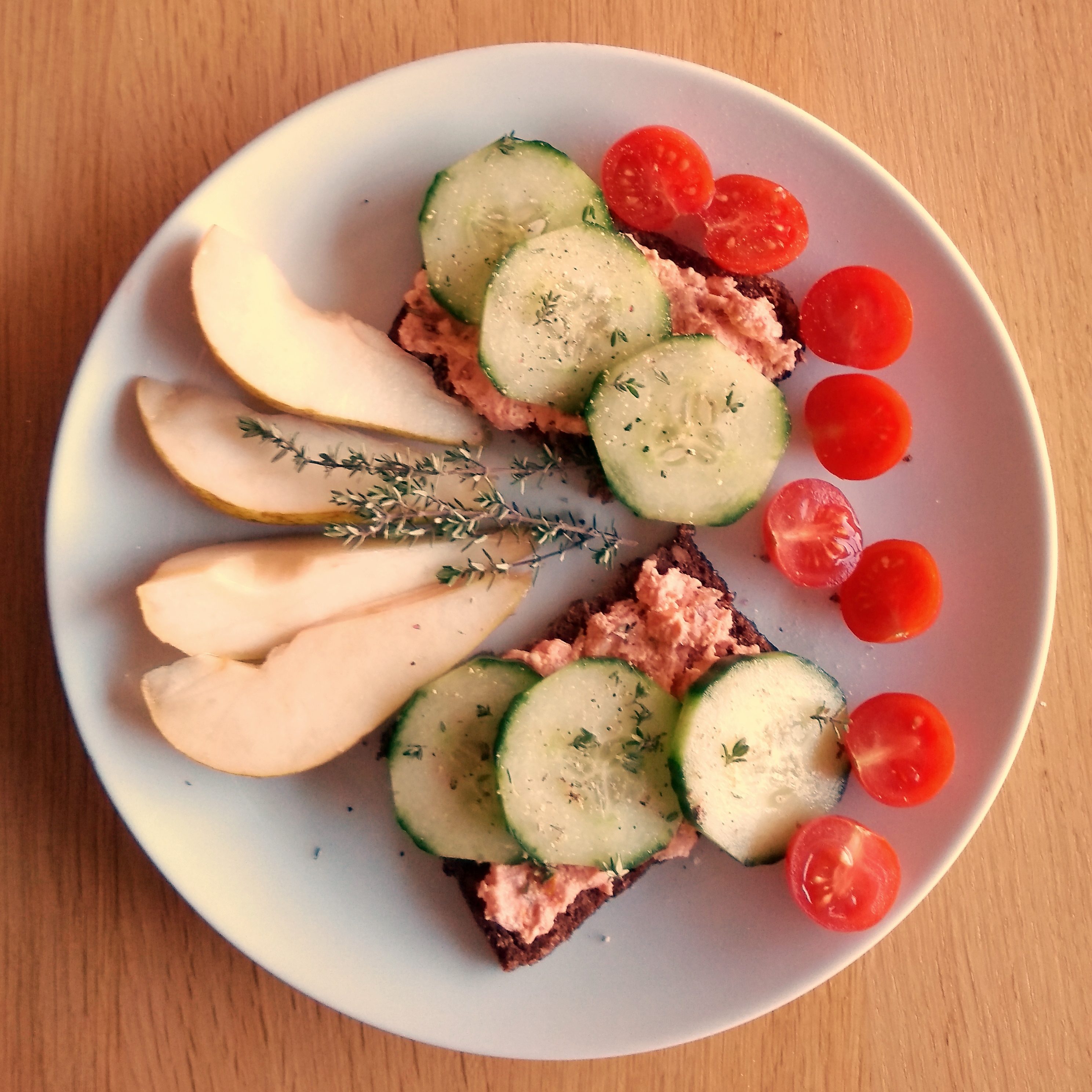 Frühstück mit Tomatencreme - Ernährung Meier - Heike Meier